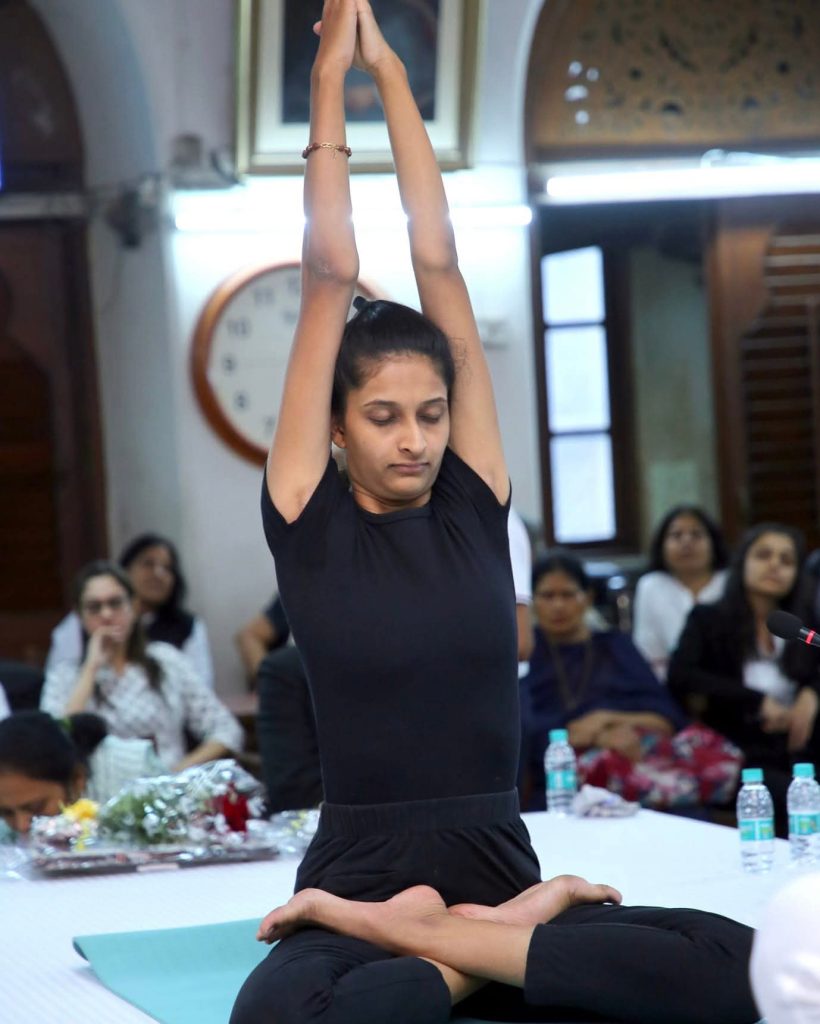 WhatsApp Image 2025-11-21 at 7.02.19 PM